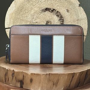 *HTF Color Combination* COACH Accordion Varsity Zip-Around Wallet